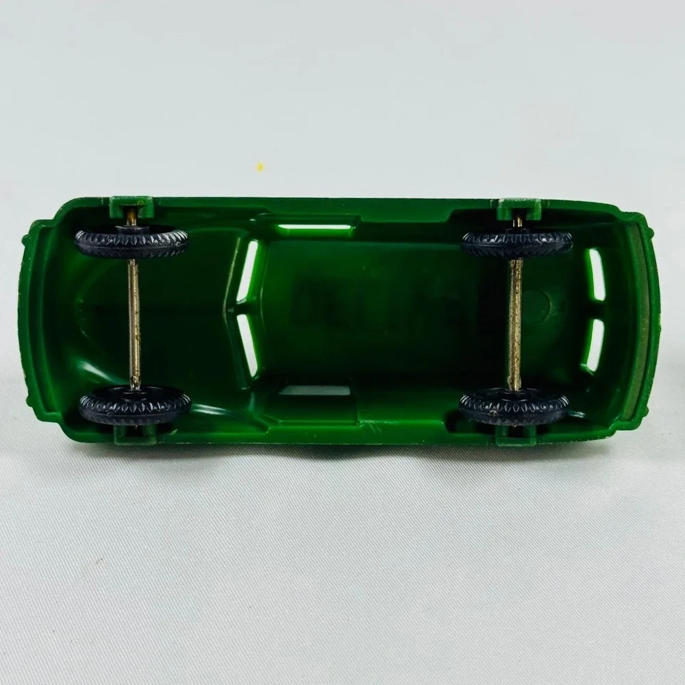Vintage Renwal Green Plastic Groceries Delivery Van Toy Mid Century Modern 4